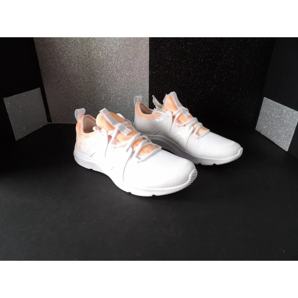 Under Armour UA Infinity 3.0 GGS Running Shoes - White/Pink (Size US Youth 5.5)